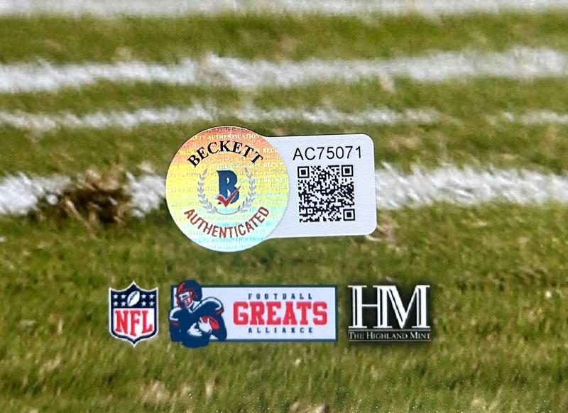 Brian Dawkins Signed Eagles 16x20 Photo (Beckett) at PristineAuction.com Brian Dawkins Signed Eagles 16x20 Photo (Beckett) at PristineAuction.com