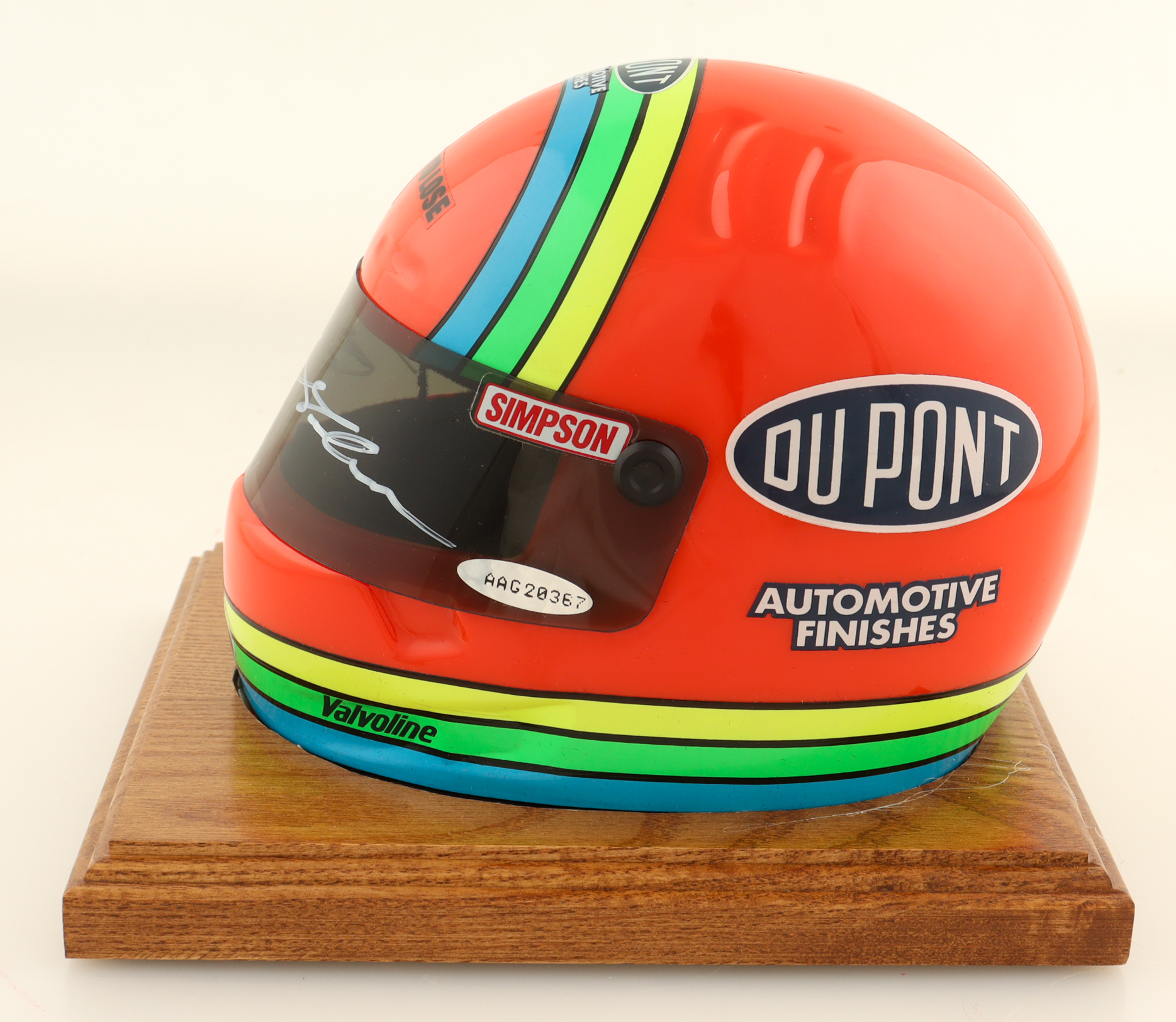 Jeff Gordon Signed Dupont Mini Racing Helmet With Display Base (UDA) at PristineAuction.com Jeff Gordon Signed Dupont Mini Racing Helmet With Display Base (UDA) at PristineAuction.com
