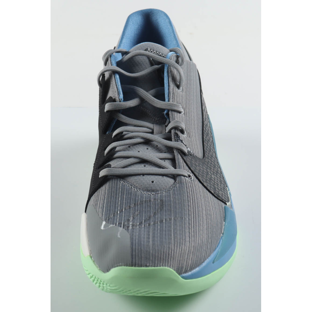 Giannis Antetokounmpo Signed Player Edition Basketball Shoe (Beckett) at PristineAuction.com