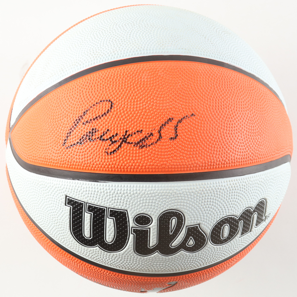 Paige Bueckers Signed WNBA Basketball (Beckett) at PristineAuction.com Paige Bueckers Signed WNBA Basketball (Beckett) at PristineAuction.com