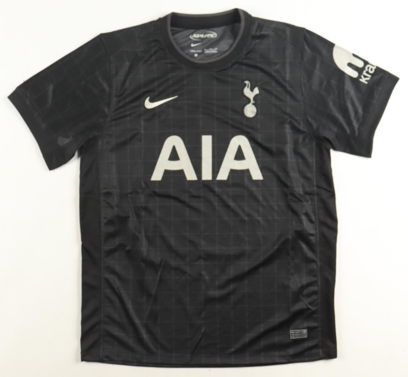 James Maddison Signed Tottenham Hotspur Nike Authentic Jersey (Beckett) at PristineAuction.com James Maddison Signed Tottenham Hotspur Nike Authentic Jersey (Beckett) at PristineAuction.com