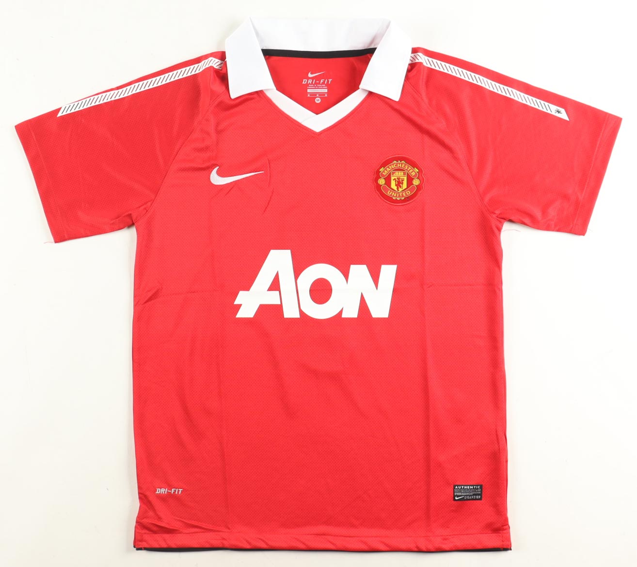 Dimitar Berbatov Signed Manchester United F.C. Nike Authentic Jersey (Beckett) at PristineAuction.com Dimitar Berbatov Signed Manchester United F.C. Nike Authentic Jersey (Beckett) at PristineAuction.com