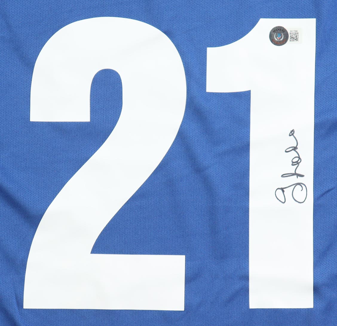 Gianfranco Zola Signed Italy Nike Authentic Jersey (Beckett) at PristineAuction.com Gianfranco Zola Signed Italy Nike Authentic Jersey (Beckett) at PristineAuction.com