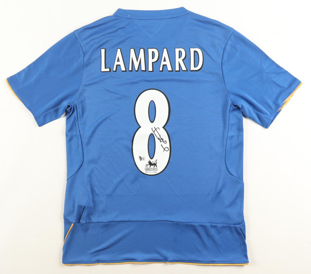 Frank Lampard Signed Chelsea F.C. Umbro Jersey (Beckett) at PristineAuction.com Frank Lampard Signed Chelsea F.C. Umbro Jersey (Beckett) at PristineAuction.com