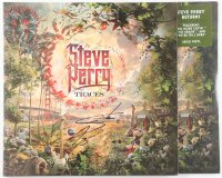 Steve Perry Signed "Traces" Vinyl Record Album Slipcover (JSA) at PristineAuction.com