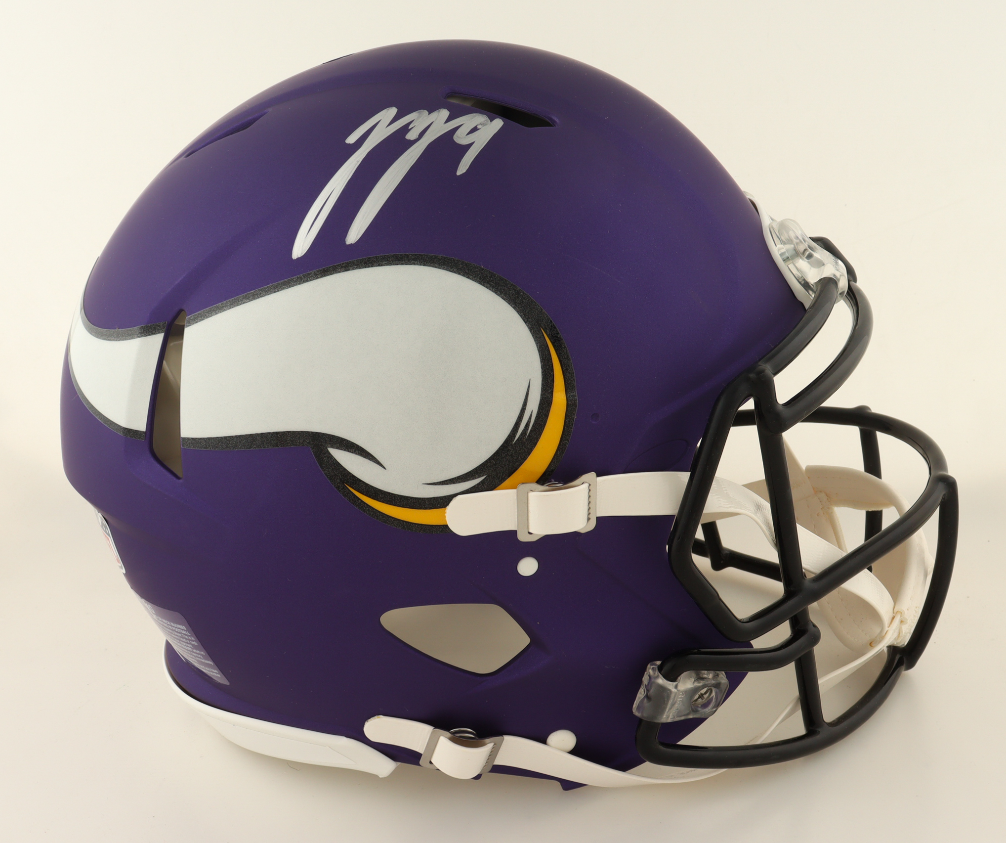 JJ McCarthy Signed Vikings Full-Size Authentic On-Field Speed Helmet (Beckett) at PristineAuction.com JJ McCarthy Signed Vikings Full-Size Authentic On-Field Speed Helmet (Beckett) at PristineAuction.com