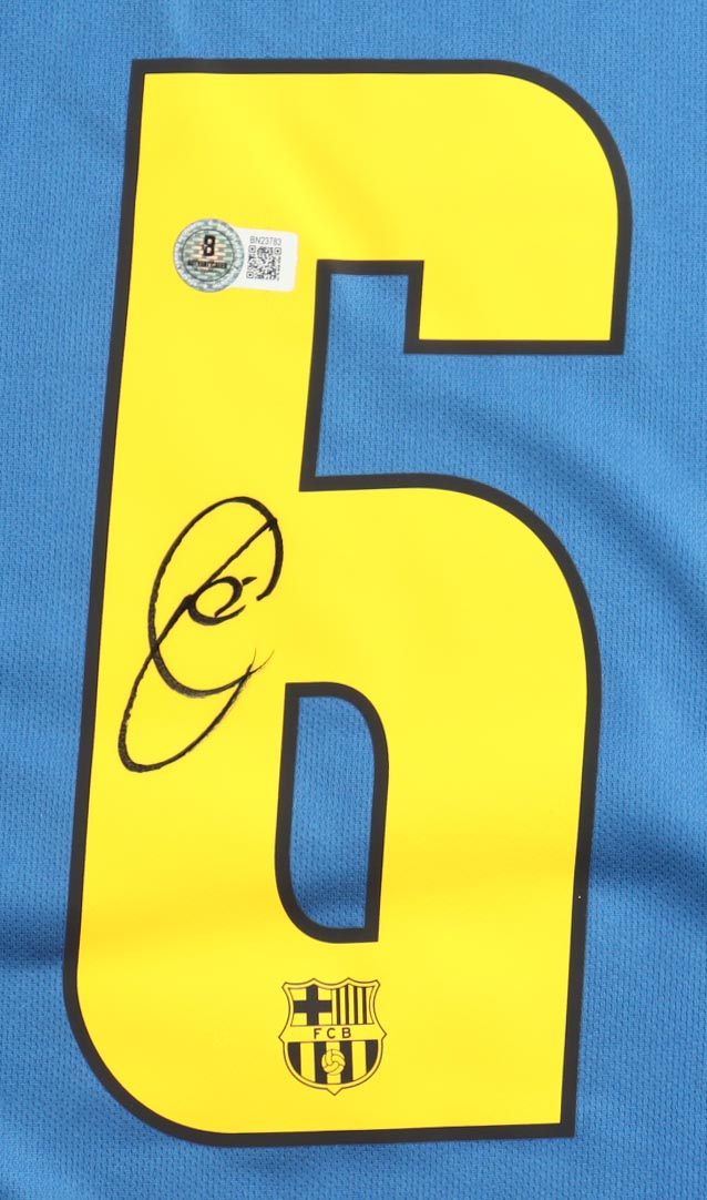 Xavi Hernandez Signed FC Barcelona Nike Authentic Jersey (Beckett) at PristineAuction.com Xavi Hernandez Signed FC Barcelona Nike Authentic Jersey (Beckett) at PristineAuction.com