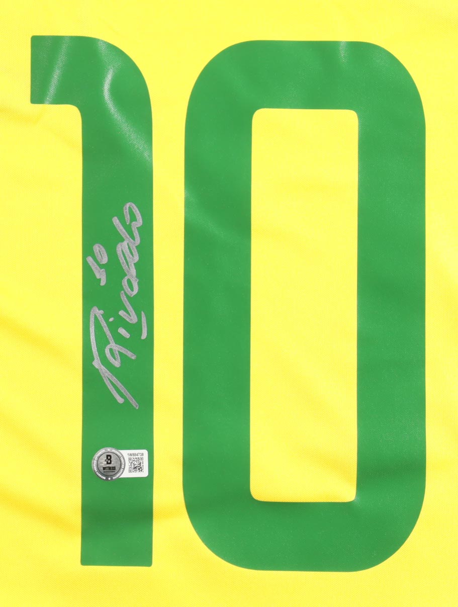 Rivaldo Ferreira Signed Brazil Nike Authentic Jersey (Beckett) at PristineAuction.com Rivaldo Ferreira Signed Brazil Nike Authentic Jersey (Beckett) at PristineAuction.com