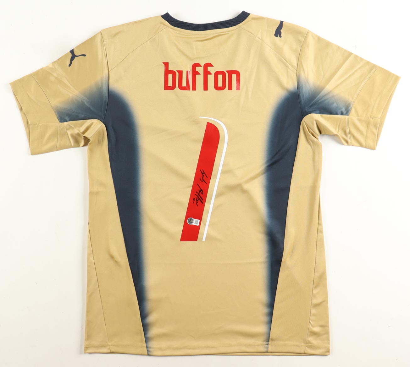 Gianluigi Buffon Signed Italy Puma Authentic Jersey (Beckett) at PristineAuction.com Gianluigi Buffon Signed Italy Puma Authentic Jersey (Beckett) at PristineAuction.com