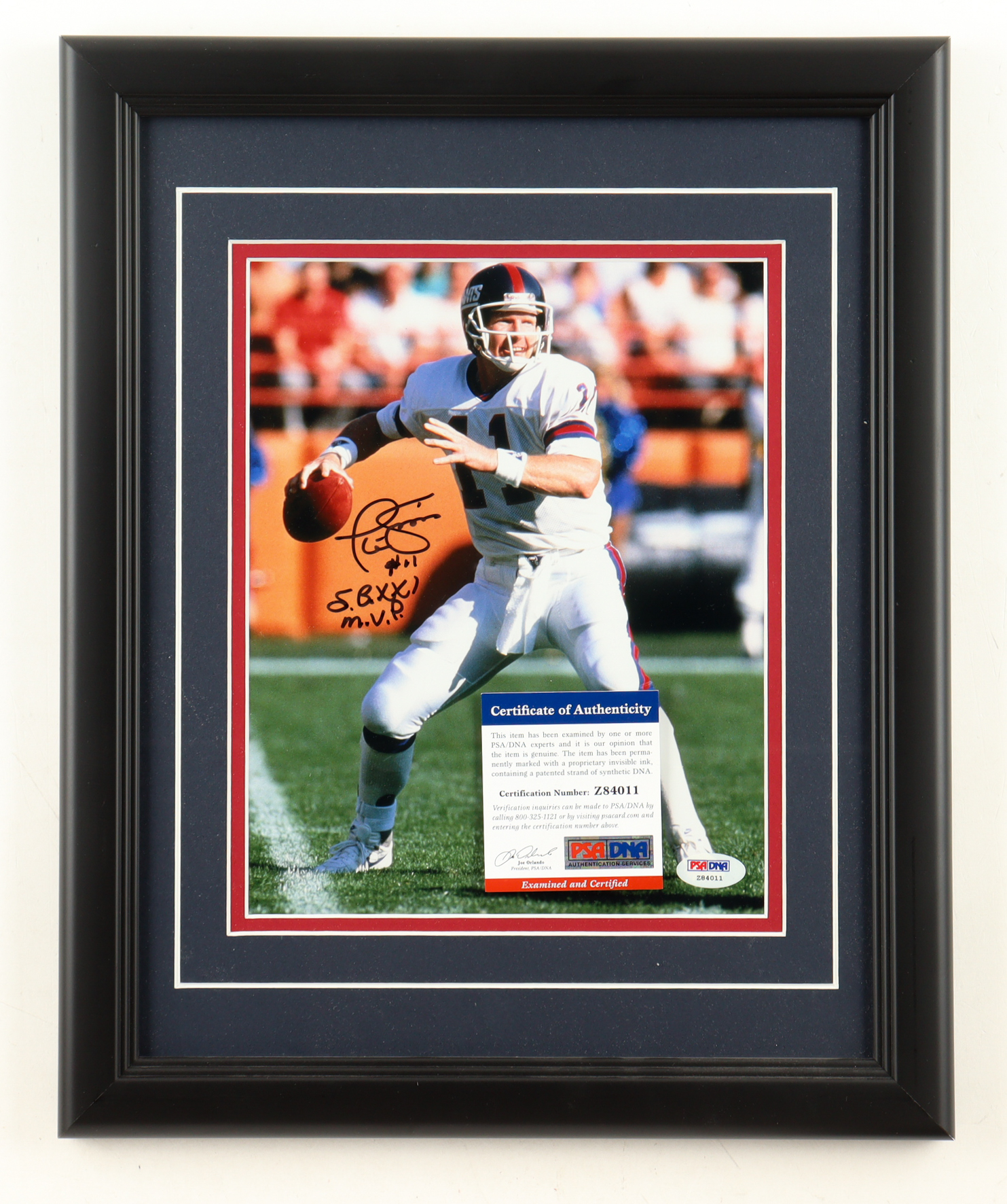 Phil Simms Signed Giants Custom Framed Photo Display Inscribed "S.B. XXI M.V.P." (PSA) at PristineAuction.com Phil Simms Signed Giants Custom Framed Photo Display Inscribed "S.B. XXI M.V.P." (PSA) at PristineAuction.com