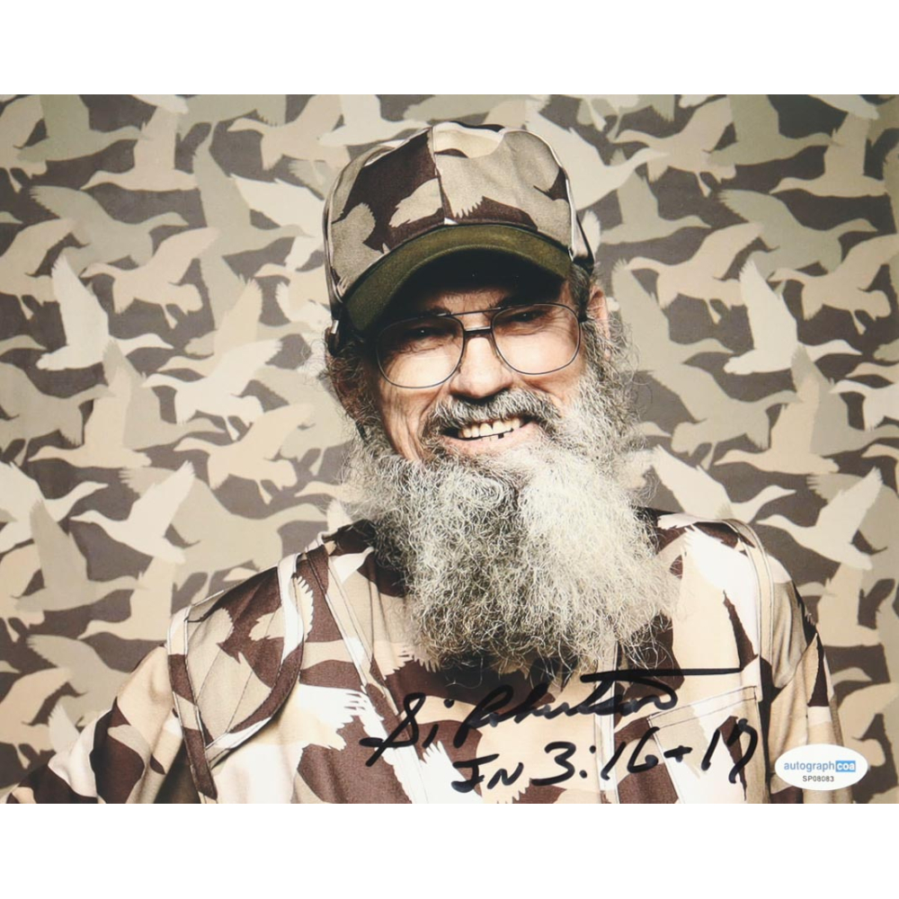 Si Robertson Signed "Duck Dynasty" 8x10 Photo (ACOA) at PristineAuction.com