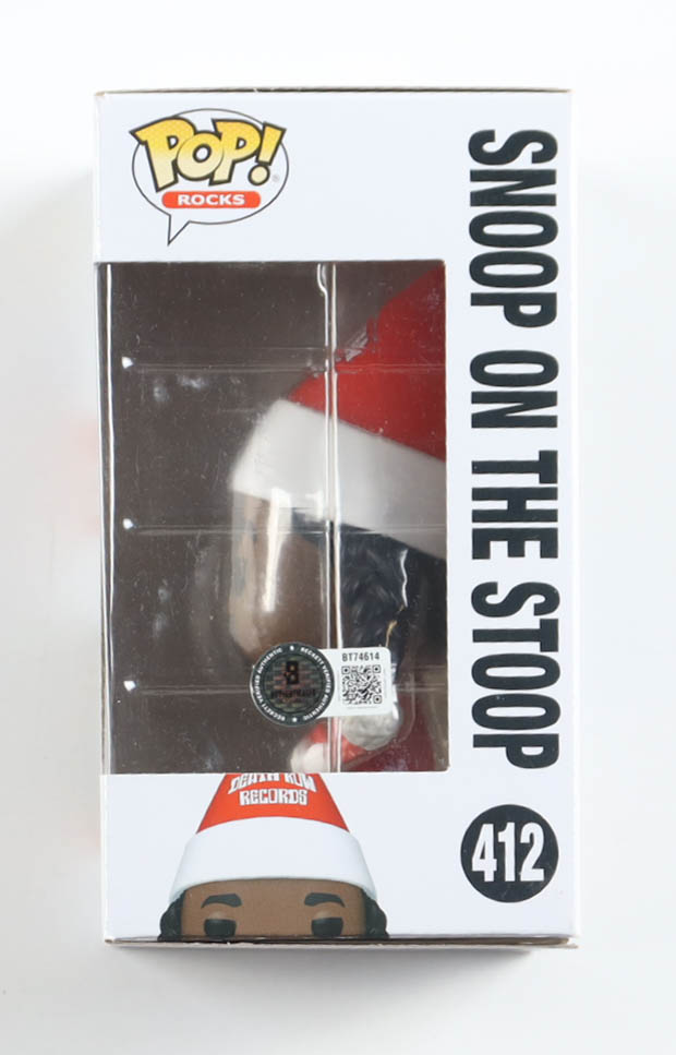 Snoop Dogg Signed #412 Snoop On The Stoop Funko Pop! Vinyl Figure (Beckett) at PristineAuction.com Snoop Dogg Signed #412 Snoop On The Stoop Funko Pop! Vinyl Figure (Beckett) at PristineAuction.com