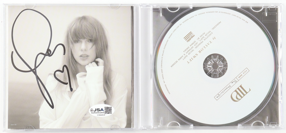 Taylor Swift Signed "The Tortured Poets Department" CD Album (JSA) at PristineAuction.com Taylor Swift Signed "The Tortured Poets Department" CD Album (JSA) at PristineAuction.com