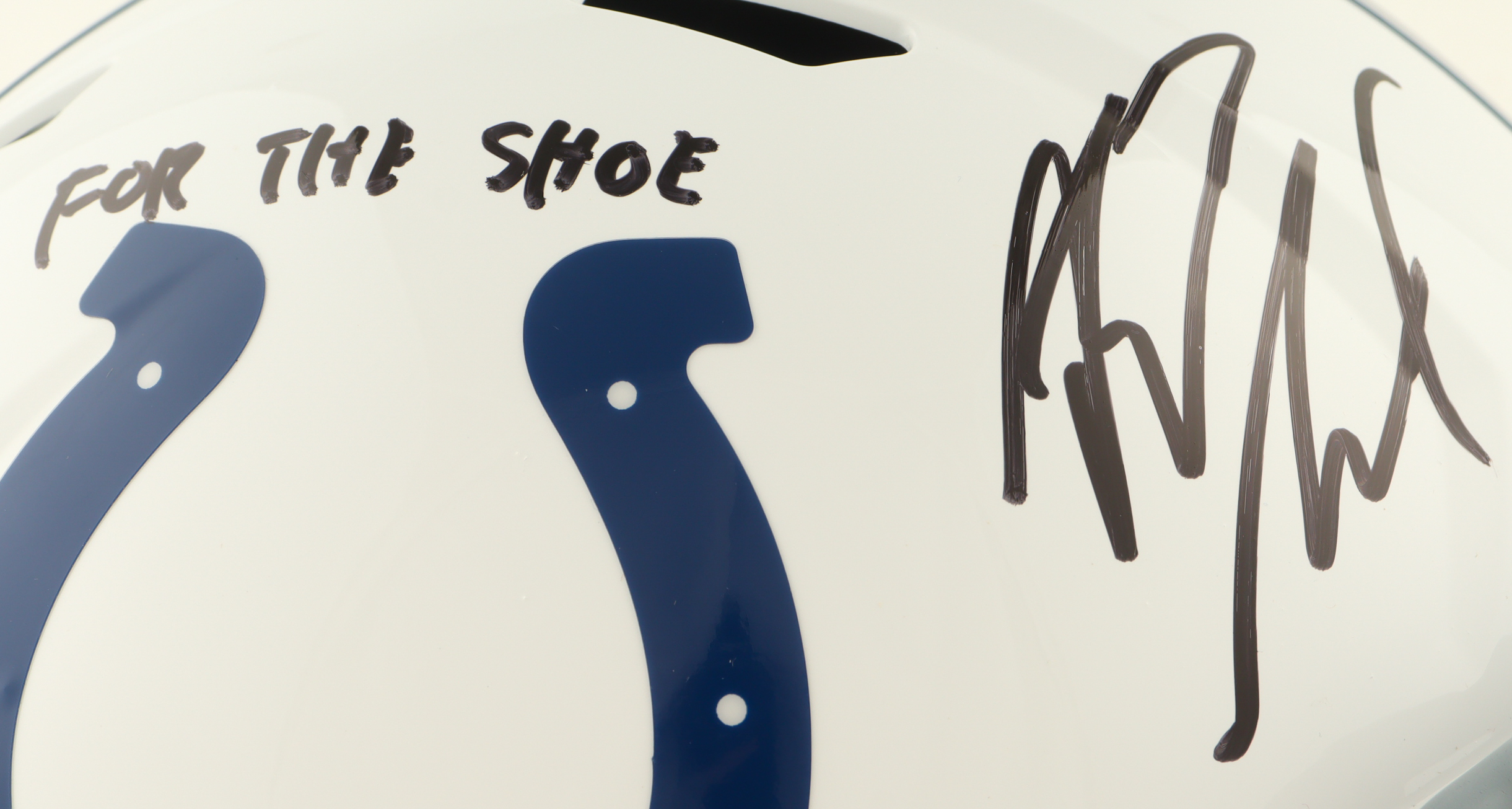 Riley Leonard Signed Colts Full-Size Speed Helmet Inscribed "For The Shoe" (JSA) at PristineAuction.com Riley Leonard Signed Colts Full-Size Speed Helmet Inscribed "For The Shoe" (JSA) at PristineAuction.com