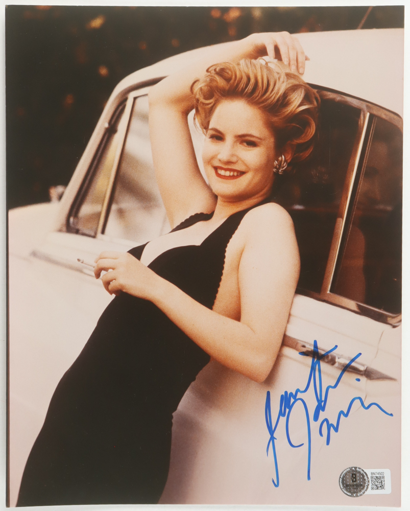 Jennifer Jason Leigh Signed 8x10 Photo (Beckett) at PristineAuction.com Jennifer Jason Leigh Signed 8x10 Photo (Beckett) at PristineAuction.com