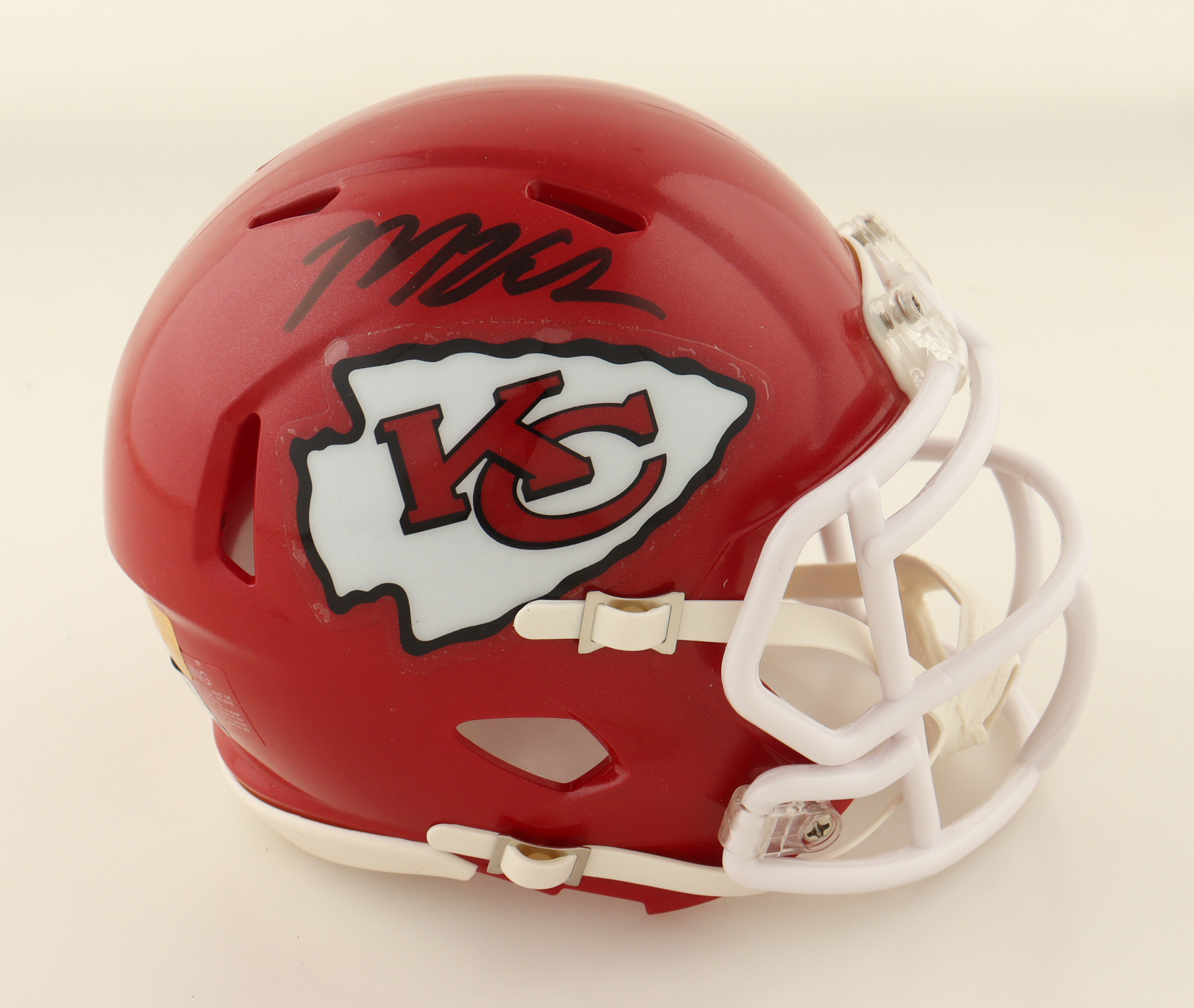 Marquez Valdes-Scantling Signed Chiefs Speed Mini Helmet (Beckett at PristineAuction.com Marquez Valdes-Scantling Signed Chiefs Speed Mini Helmet (Beckett at PristineAuction.com
