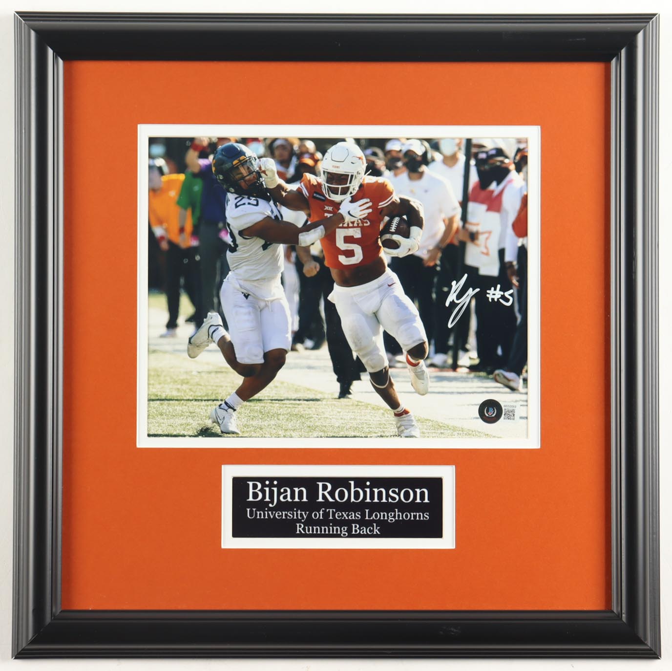 Bijan Robinson Signed Texas Longhorns Custom Framed Photo Display (Beckett) at PristineAuction.com Bijan Robinson Signed Texas Longhorns Custom Framed Photo Display (Beckett) at PristineAuction.com