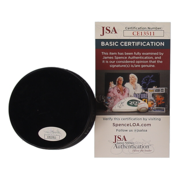 Noah Cates Signed Flyers Logo Hockey Puck (JSA) at PristineAuction.com Noah Cates Signed Flyers Logo Hockey Puck (JSA) at PristineAuction.com