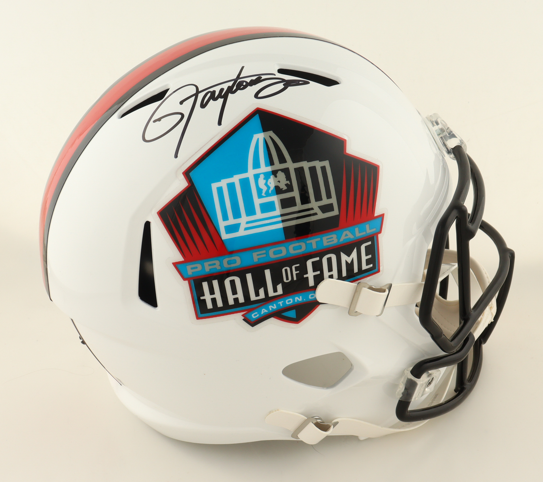 Lawrence Taylor Signed Hall Of Fame Logo Full-Size Helmet (Beckett) at PristineAuction.com Lawrence Taylor Signed Hall Of Fame Logo Full-Size Helmet (Beckett) at PristineAuction.com
