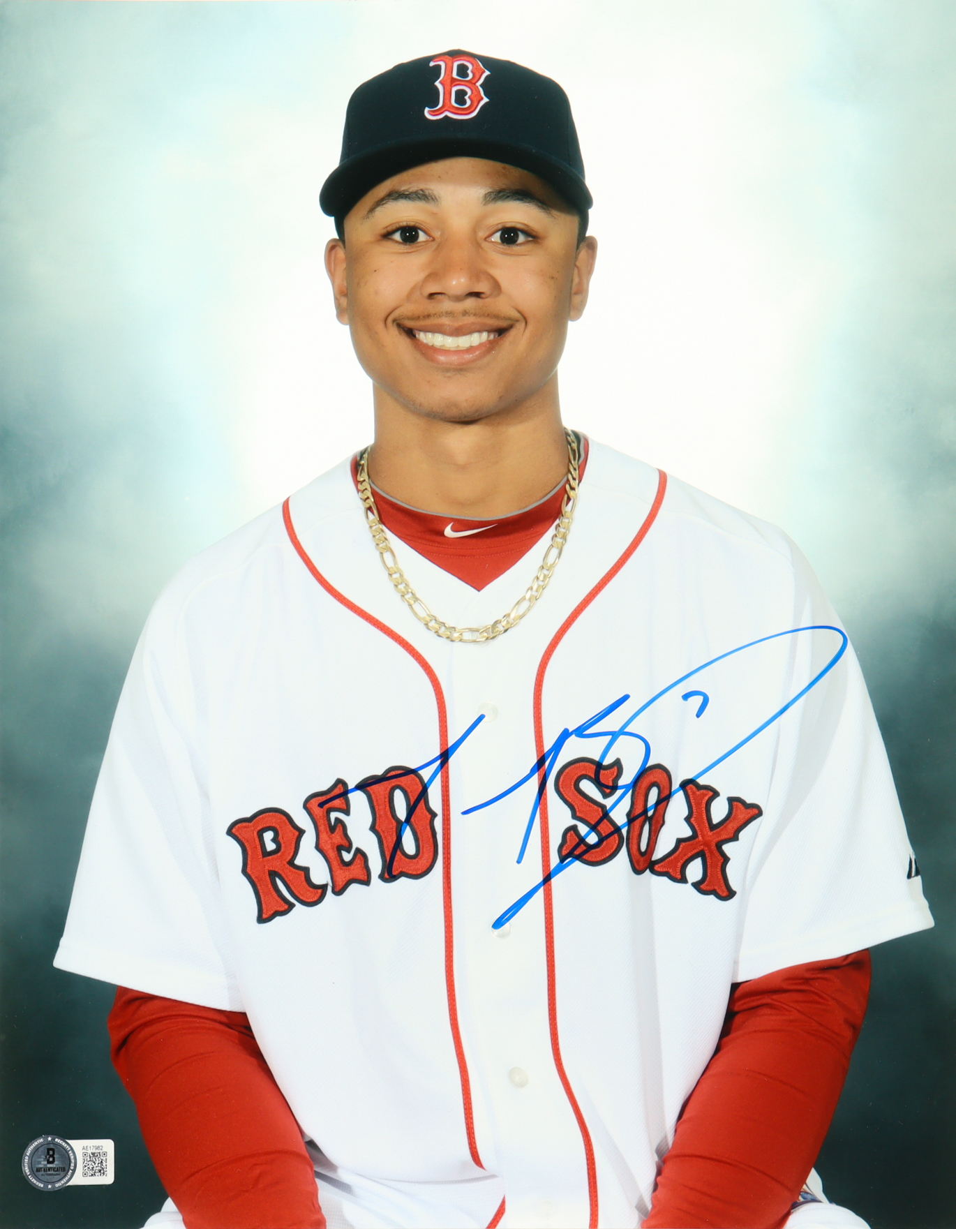 Mookie Betts Signed Red Sox 11x14 Photo (Beckett) at PristineAuction.com Mookie Betts Signed Red Sox 11x14 Photo (Beckett) at PristineAuction.com