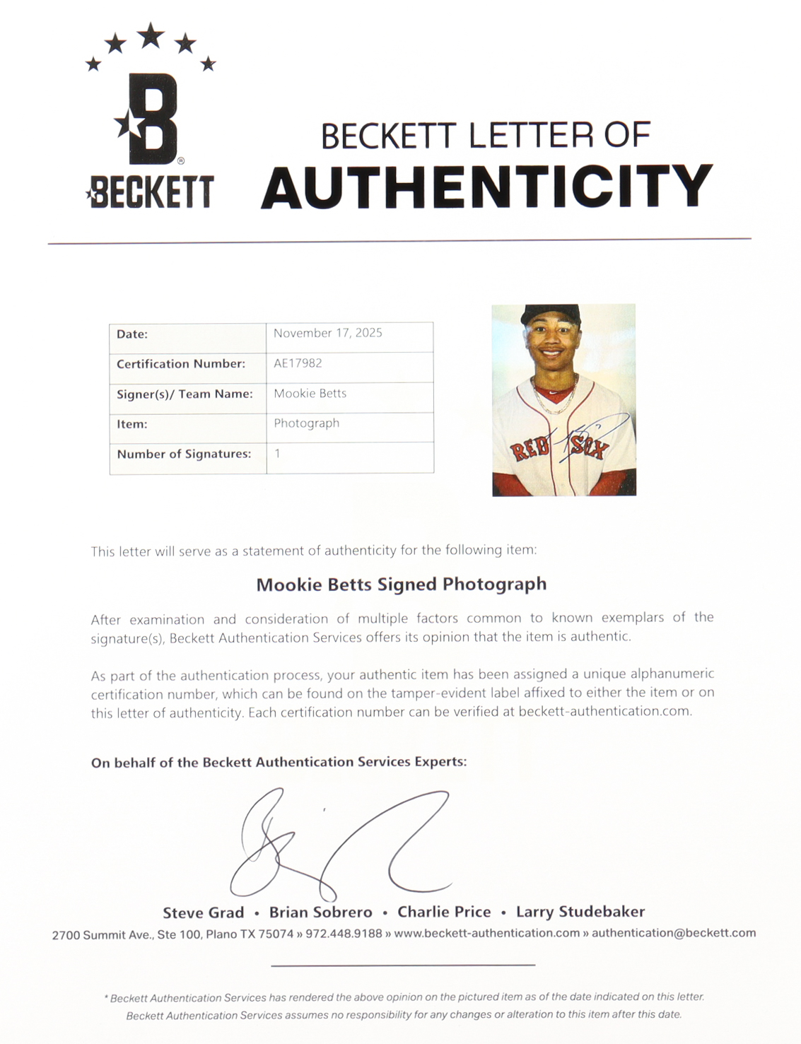 Mookie Betts Signed Red Sox 11x14 Photo (Beckett) at PristineAuction.com Mookie Betts Signed Red Sox 11x14 Photo (Beckett) at PristineAuction.com