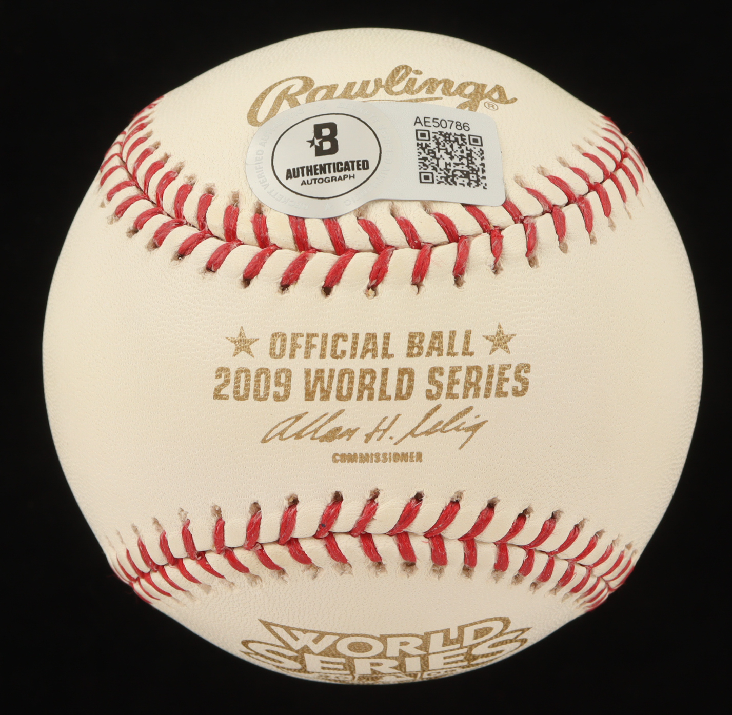 Derek Jeter Signed Official 2009 World Series Logo Baseball (Beckett) at PristineAuction.com Derek Jeter Signed Official 2009 World Series Logo Baseball (Beckett) at PristineAuction.com