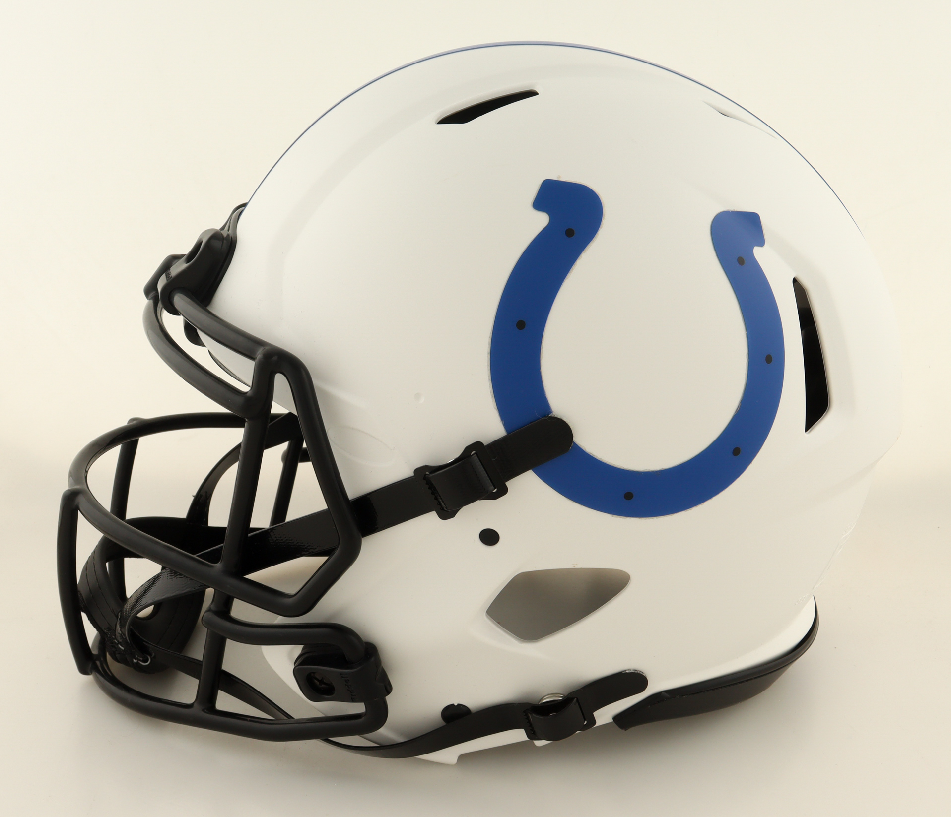 Reggie Wayne Signed Colts Full-Size Authentic On-Field Lunar Eclipse Alternate Speed Helmet (Beckett) at PristineAuction.com Reggie Wayne Signed Colts Full-Size Authentic On-Field Lunar Eclipse Alternate Speed Helmet (Beckett) at PristineAuction.com