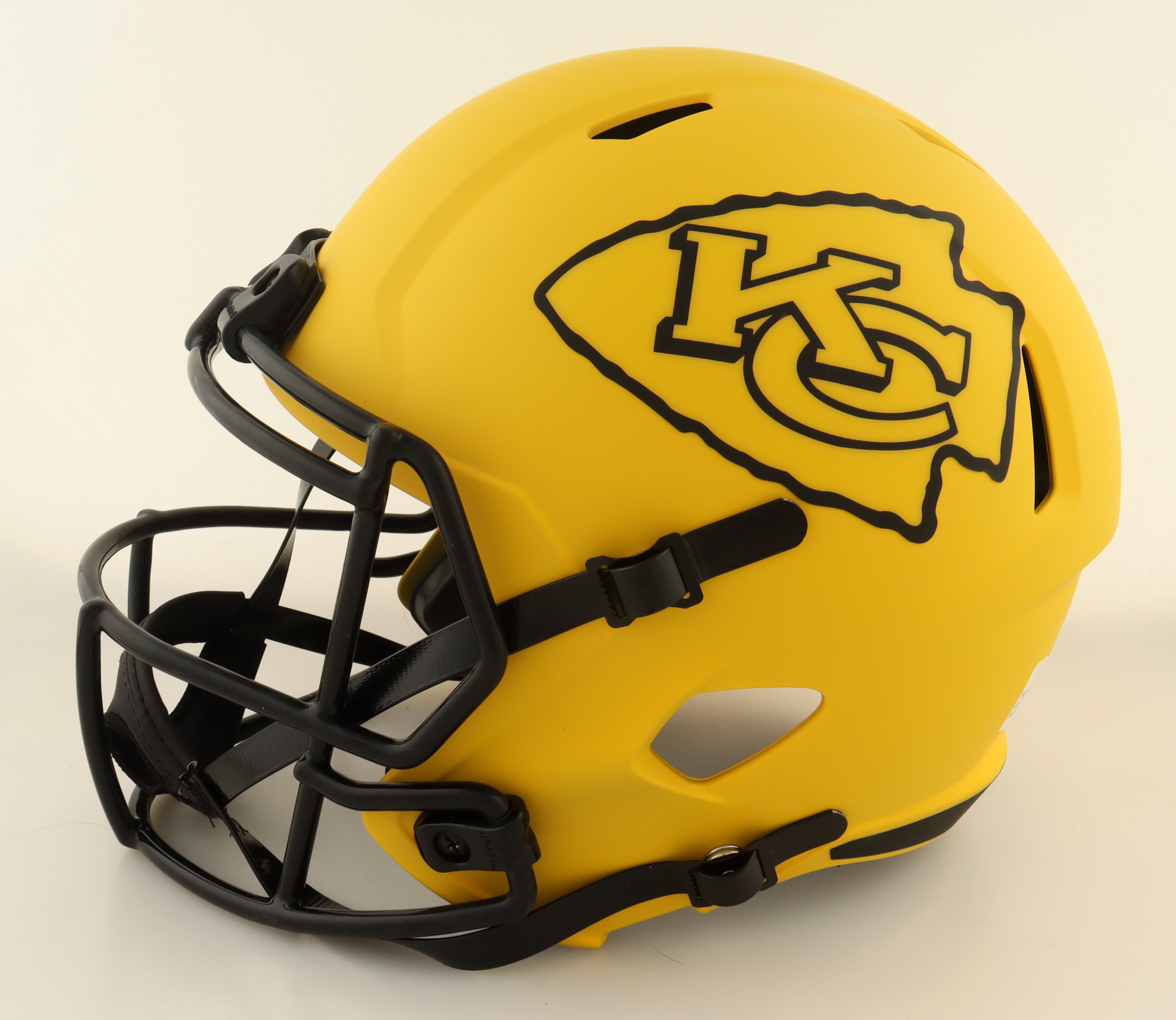 Jamaal Charles Signed Chiefs Full-Size Rave Alternate Speed Helmet (JSA) at PristineAuction.com Jamaal Charles Signed Chiefs Full-Size Rave Alternate Speed Helmet (JSA) at PristineAuction.com