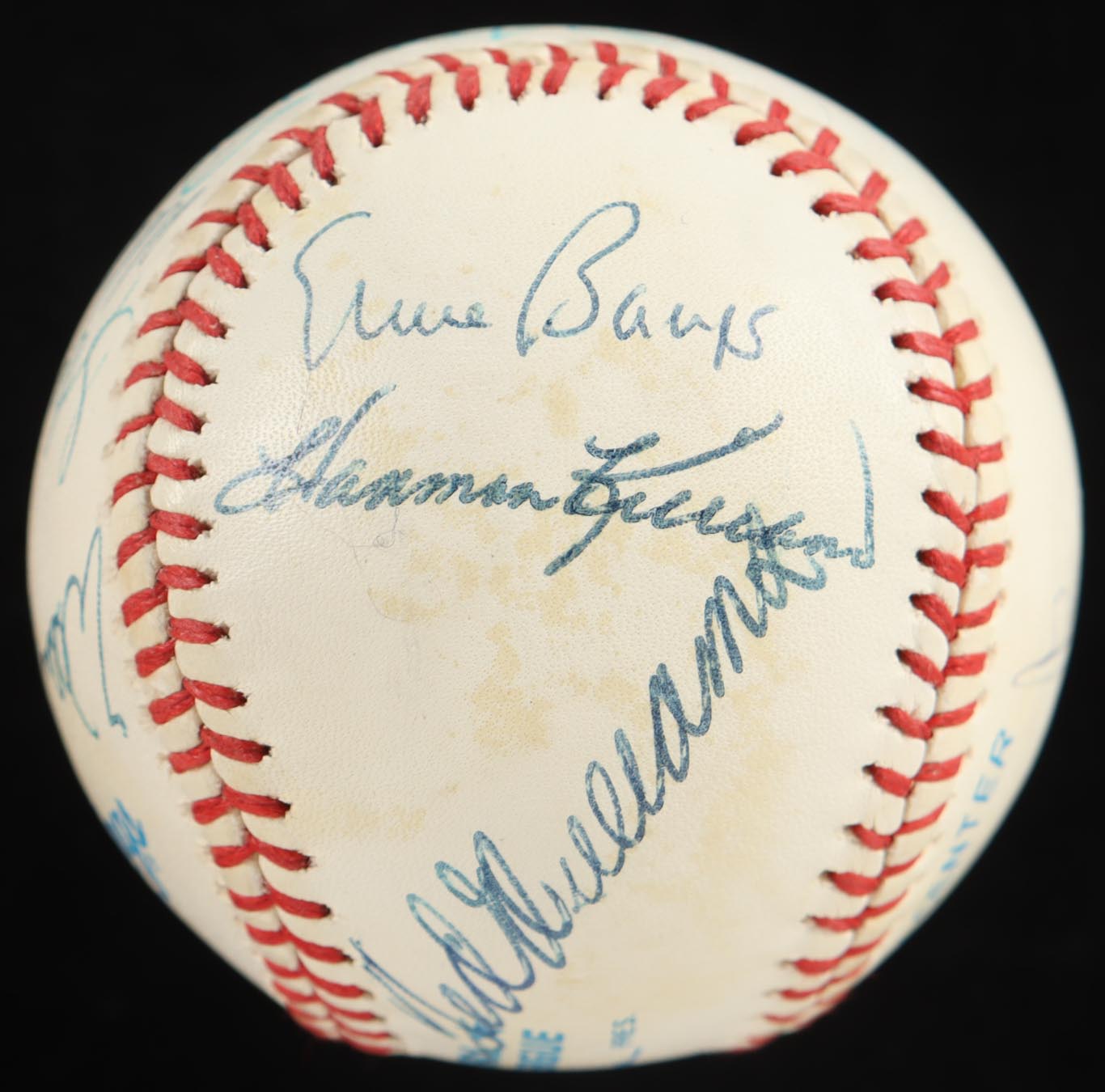 "500 Home Run Club" OAL Baseball Signed By (12) With Mickey Mantle, Willie Mays, Hank Aaron, Ted Williams (Beckett) at PristineAuction.com "500 Home Run Club" OAL Baseball Signed By (12) With Mickey Mantle, Willie Mays, Hank Aaron, Ted Williams (Beckett) at PristineAuction.com