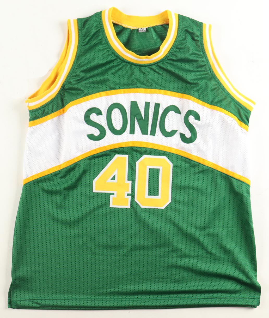 Shawn Kemp Signed Jersey (Beckett) at PristineAuction.com Shawn Kemp Signed Jersey (Beckett) at PristineAuction.com