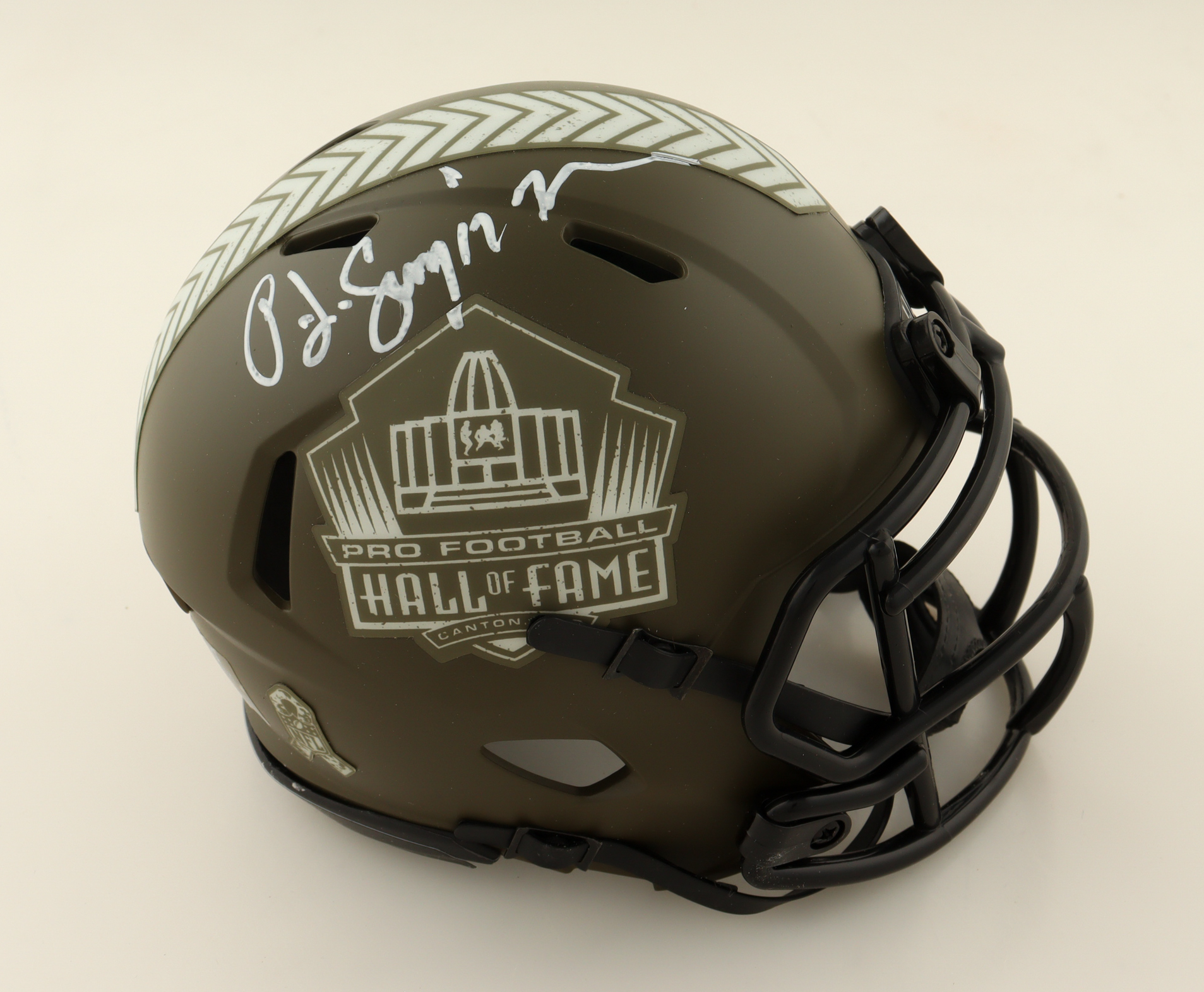 O.J. Simpson Signed Salute To Service Alternate Hall of Fame Logo Speed Mini Helmet (JSA) at PristineAuction.com O.J. Simpson Signed Salute To Service Alternate Hall of Fame Logo Speed Mini Helmet (JSA) at PristineAuction.com