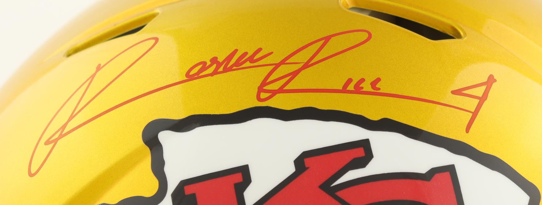 Rashee Rice Signed Chiefs Full-Size Authentic On-Field Flash Alternate Speed Helmet (Beckett) at PristineAuction.com Rashee Rice Signed Chiefs Full-Size Authentic On-Field Flash Alternate Speed Helmet (Beckett) at PristineAuction.com