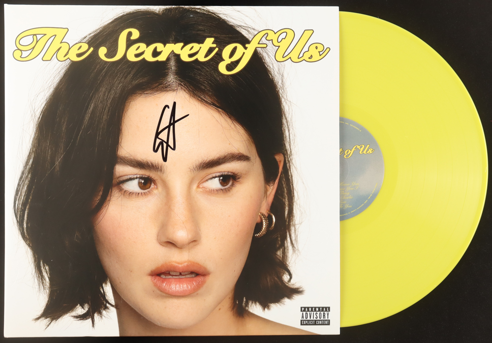 Gracie Abrams Signed "The Secret of Us" Vinyl Record Album (Beckett) at PristineAuction.com Gracie Abrams Signed "The Secret of Us" Vinyl Record Album (Beckett) at PristineAuction.com