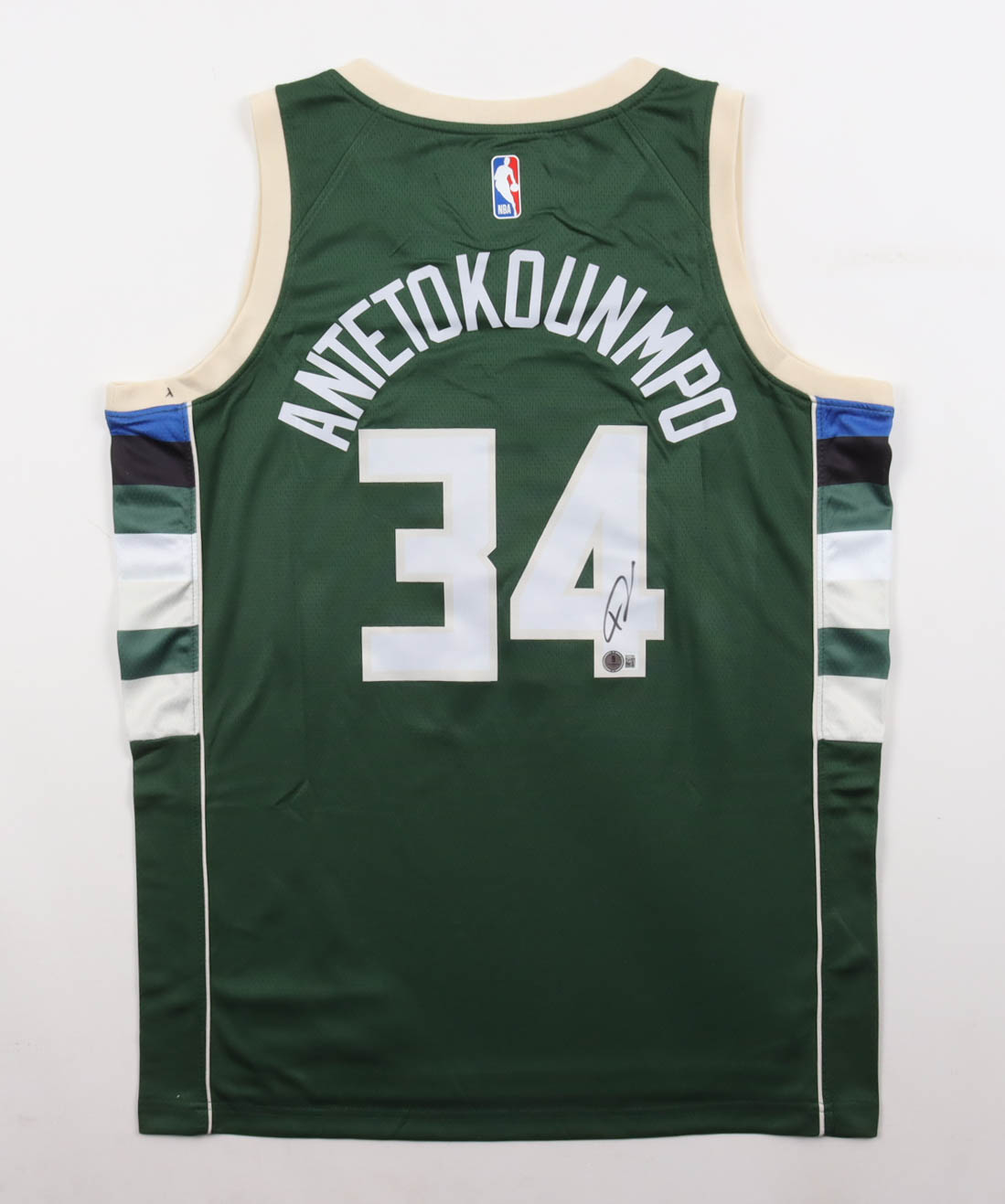Giannis Antetokounmpo Signed Bucks Nike Authentic Jersey (Beckett) at PristineAuction.com Giannis Antetokounmpo Signed Bucks Nike Authentic Jersey (Beckett) at PristineAuction.com