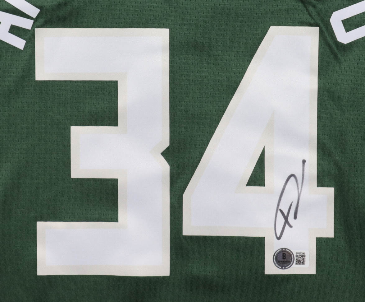 Giannis Antetokounmpo Signed Bucks Nike Authentic Jersey (Beckett) at PristineAuction.com Giannis Antetokounmpo Signed Bucks Nike Authentic Jersey (Beckett) at PristineAuction.com