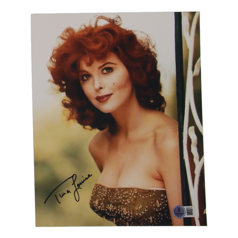 Tina Louise Signed 8x10 Photo (Beckett) at PristineAuction.com Tina Louise Signed 8x10 Photo (Beckett) at PristineAuction.com