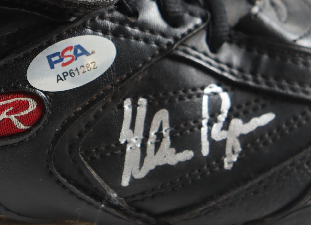 Nolan Ryan Signed Vintage Leather Baseball Cleat With Display Case (PSA) at PristineAuction.com Nolan Ryan Signed Vintage Leather Baseball Cleat With Display Case (PSA) at PristineAuction.com