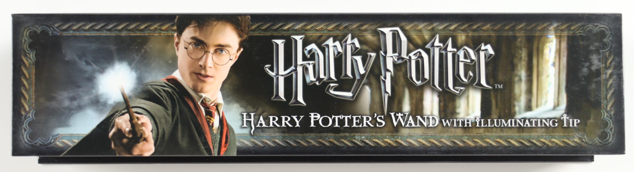 Daniel Radcliffe Signed "Harry Potter" Wand With Illuminating Tip In Original Box (AutographCOA) at PristineAuction.com Daniel Radcliffe Signed "Harry Potter" Wand With Illuminating Tip In Original Box (AutographCOA) at PristineAuction.com