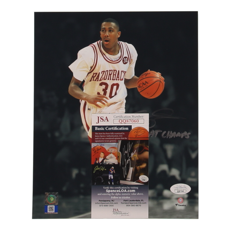 Scotty Thurman Signed Arkansas Razorbacks 8x10 Photo Inscribed "94 Nat Champs" (JSA) at PristineAuction.com Scotty Thurman Signed Arkansas Razorbacks 8x10 Photo Inscribed "94 Nat Champs" (JSA) at PristineAuction.com