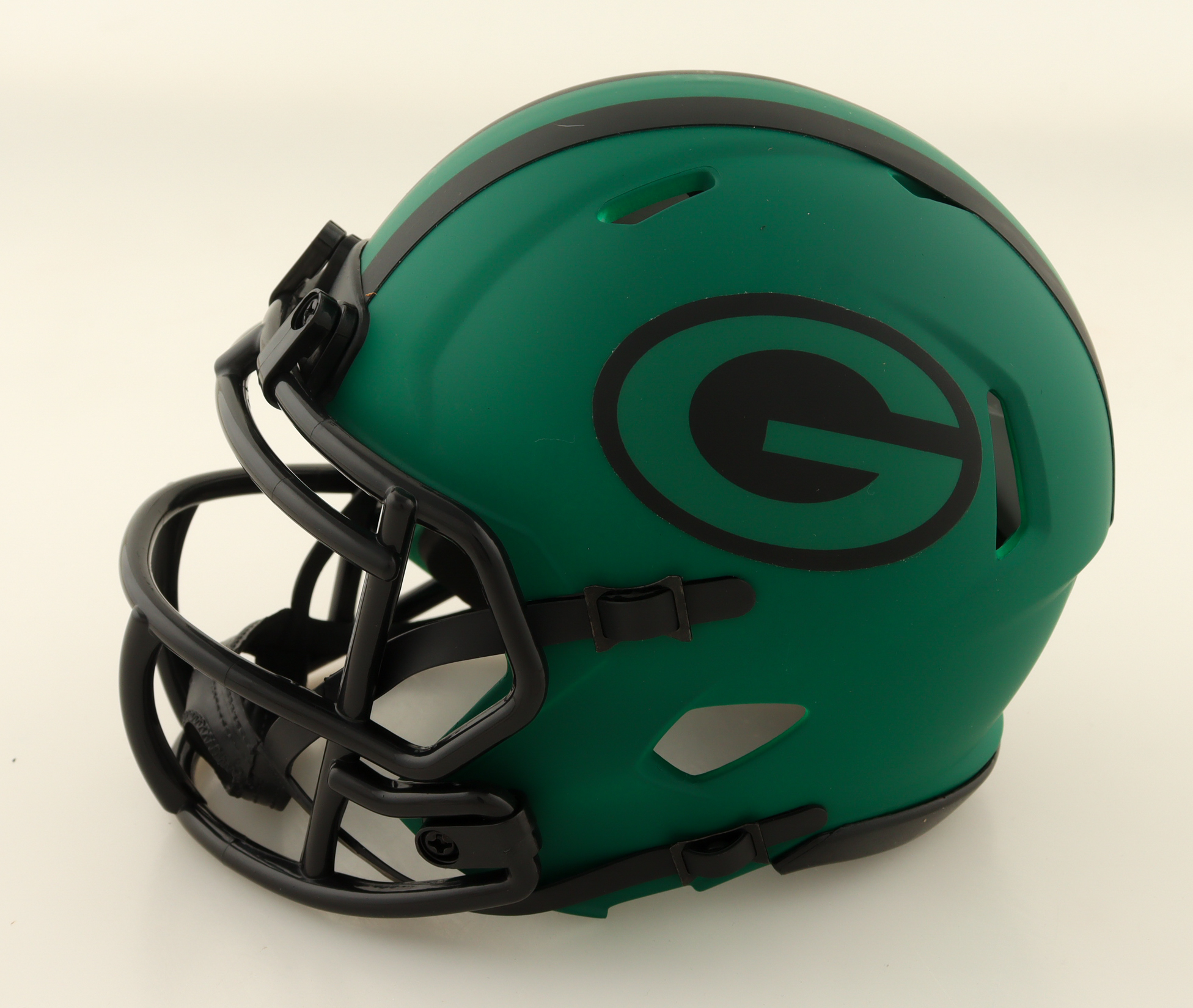 Dontayvion Wicks Signed Packers Rave Alternate Speed Mini Helmet (JSA) at PristineAuction.com Dontayvion Wicks Signed Packers Rave Alternate Speed Mini Helmet (JSA) at PristineAuction.com