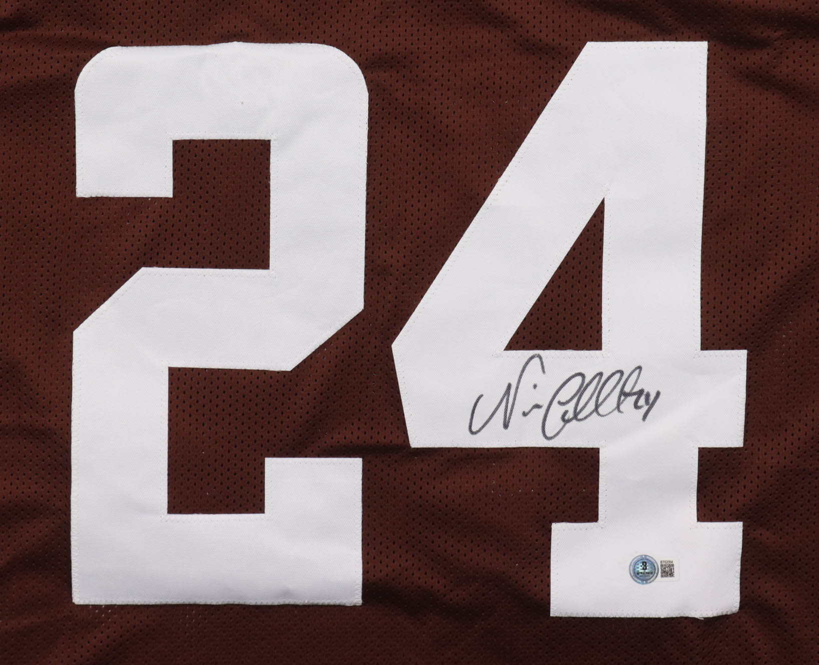 Nick Chubb Signed Jersey (Beckett) at PristineAuction.com Nick Chubb Signed Jersey (Beckett) at PristineAuction.com