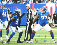Dexter Lawrence II Signed Giants 11x14 Photo (Beckett) at PristineAuction.com