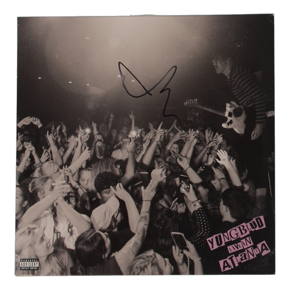 Yungblud Signed "Live in Atlanta" 12x12 Album Sleeve (ACOA) at PristineAuction.com Yungblud Signed "Live in Atlanta" 12x12 Album Sleeve (ACOA) at PristineAuction.com