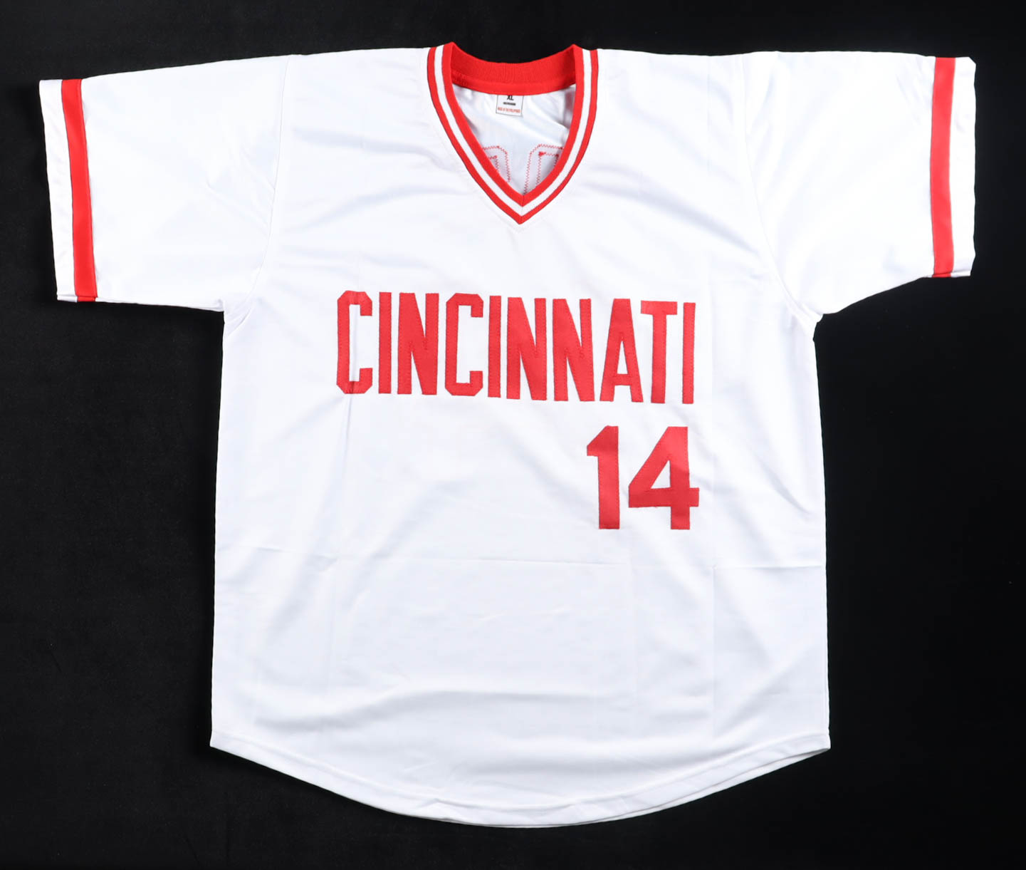 Pete Rose Signed Jersey (JSA) at PristineAuction.com Pete Rose Signed Jersey (JSA) at PristineAuction.com