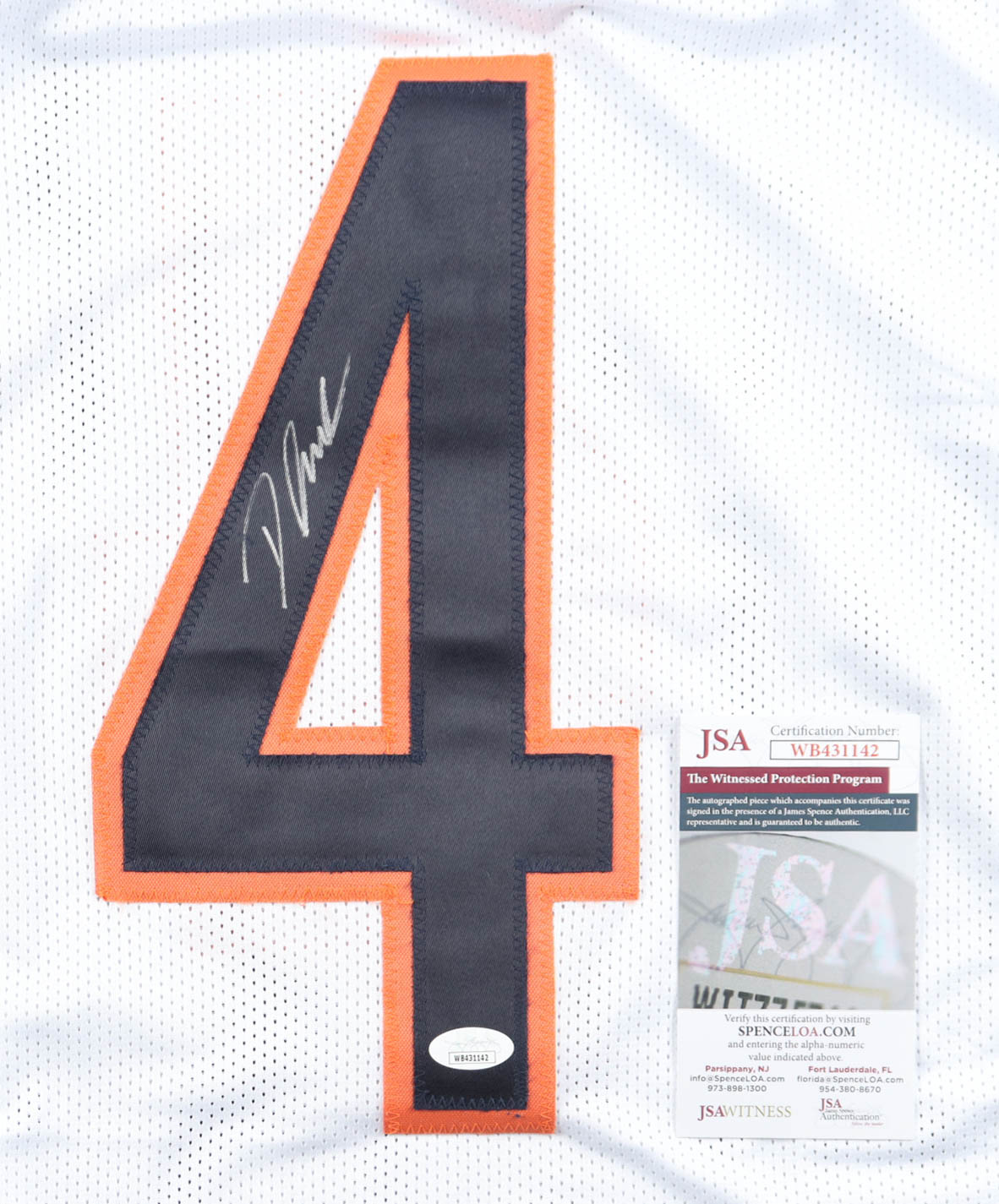 D'Andre Swift Signed Jersey (JSA) at PristineAuction.com D'Andre Swift Signed Jersey (JSA) at PristineAuction.com