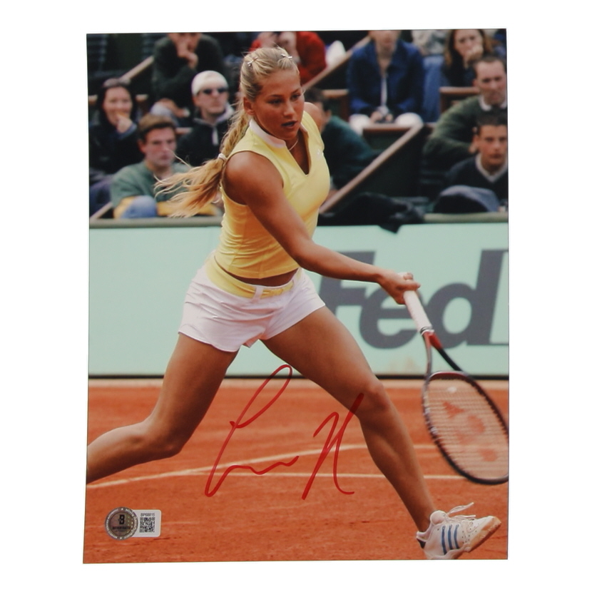 Anna Kournikova Signed 8x10 Photo (Beckett) at PristineAuction.com Anna Kournikova Signed 8x10 Photo (Beckett) at PristineAuction.com