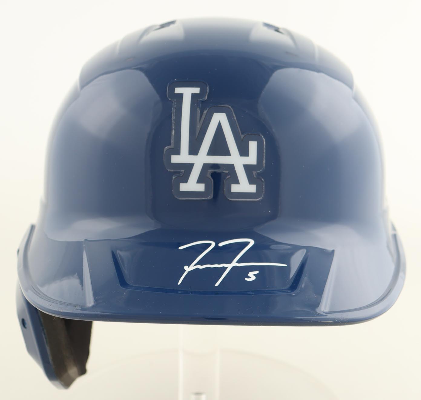 Freddie Freeman Signed Dodgers Full-Size Batting Helmet (MLB) at PristineAuction.com Freddie Freeman Signed Dodgers Full-Size Batting Helmet (MLB) at PristineAuction.com