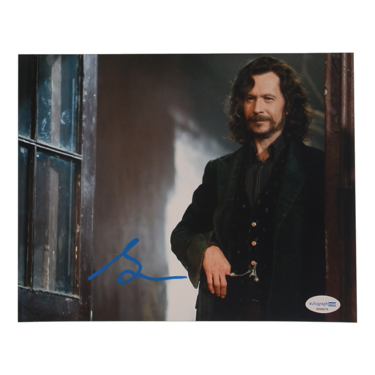 Gary Oldman Signed "Harry Potter and the Order of the Phoenix" 8x10 Photo (ACOA) at PristineAuction.com Gary Oldman Signed "Harry Potter and the Order of the Phoenix" 8x10 Photo (ACOA) at PristineAuction.com