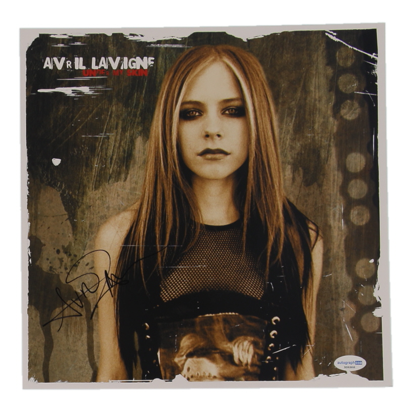Avril Lavigne Signed "Under My Skin" Album Flat (ACOA) at PristineAuction.com Avril Lavigne Signed "Under My Skin" Album Flat (ACOA) at PristineAuction.com