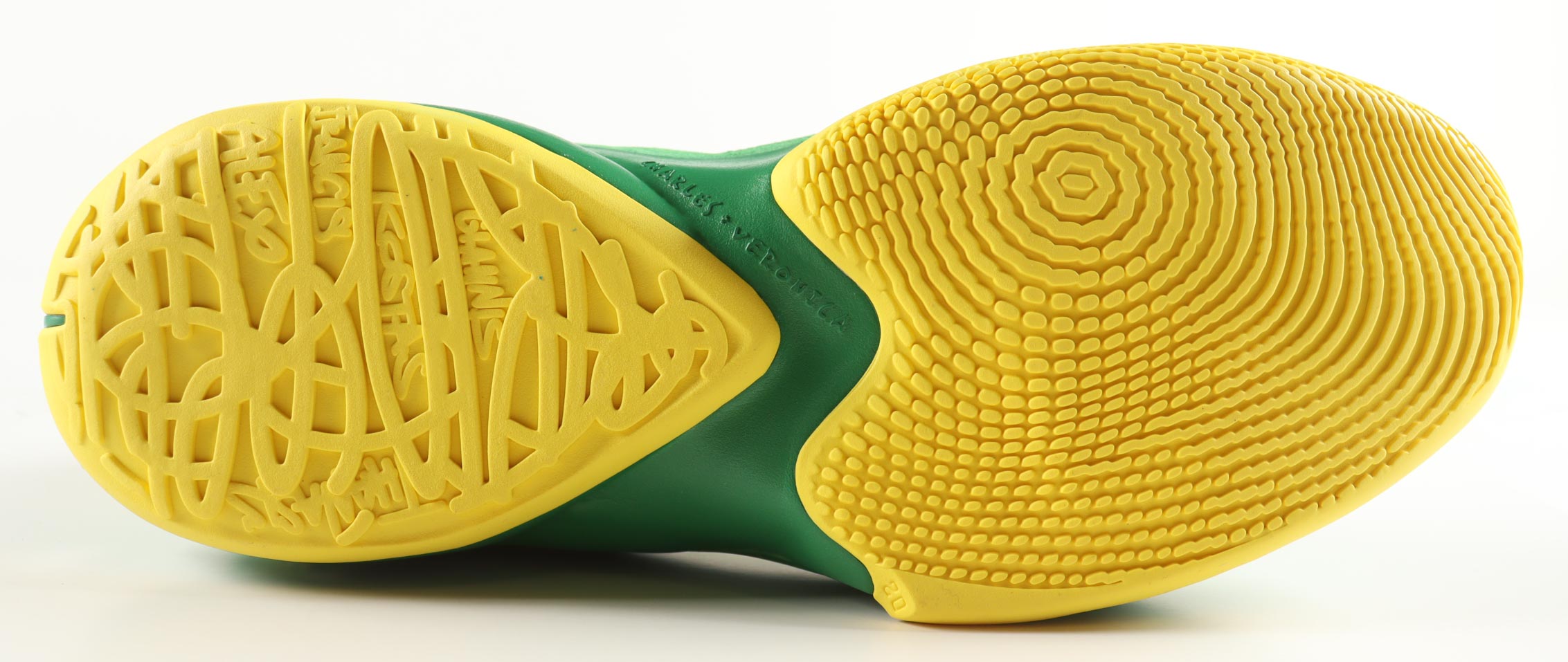 Giannis Antetokounmpo Signed Player Edition Basketball Shoe (Beckett) at PristineAuction.com Giannis Antetokounmpo Signed Player Edition Basketball Shoe (Beckett) at PristineAuction.com